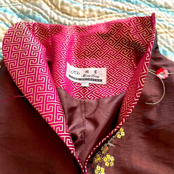 Vintage size small embroidered with flowers gold thread frog clasps - Picture 8 of 17